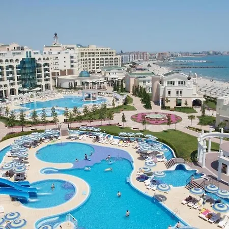 сънсет Lägenhet *